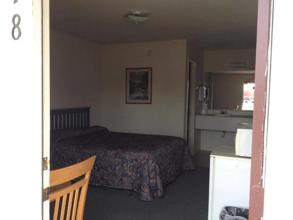 Albany Inn & Rv Campground Exterior photo