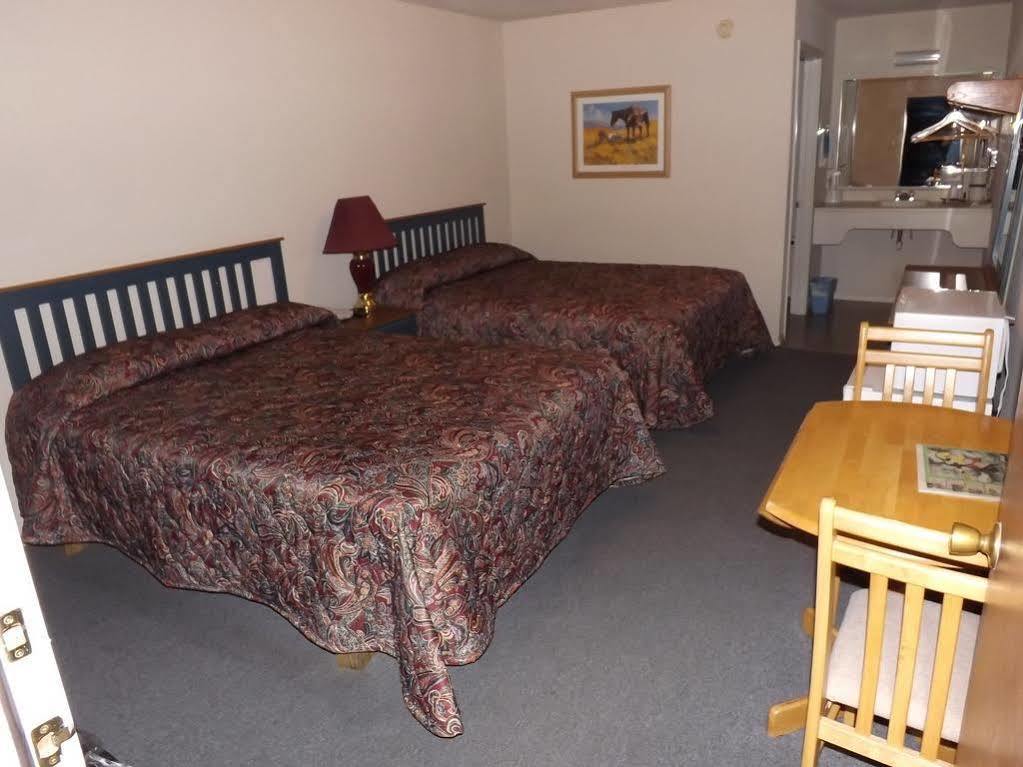 Albany Inn & Rv Campground Exterior photo